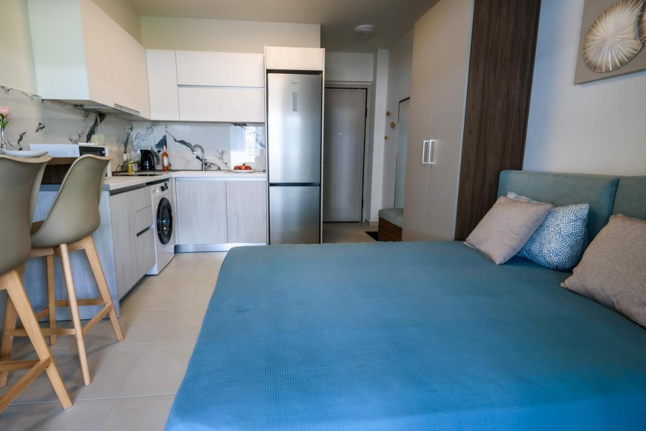 Itaka Studio Apartments - Halkidiki Suites Com Nikíti Kültér fotó
