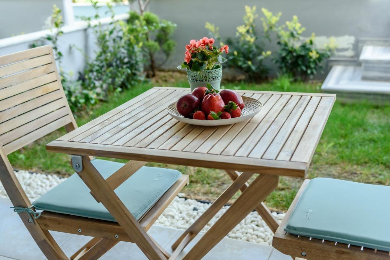 Itaka Studio Apartments - Halkidiki Suites Com Nikíti Kültér fotó