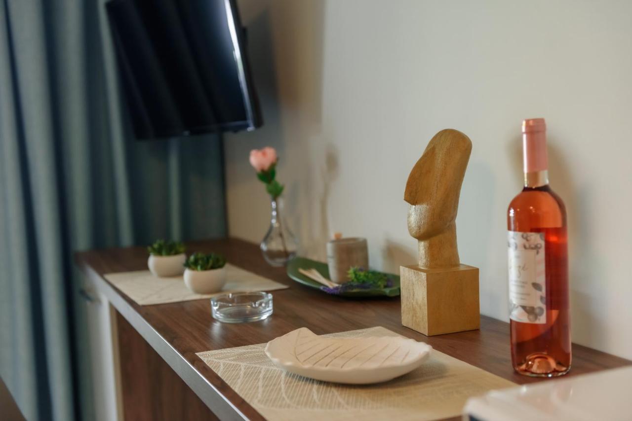 Itaka Studio Apartments - Halkidiki Suites Com Nikíti Kültér fotó